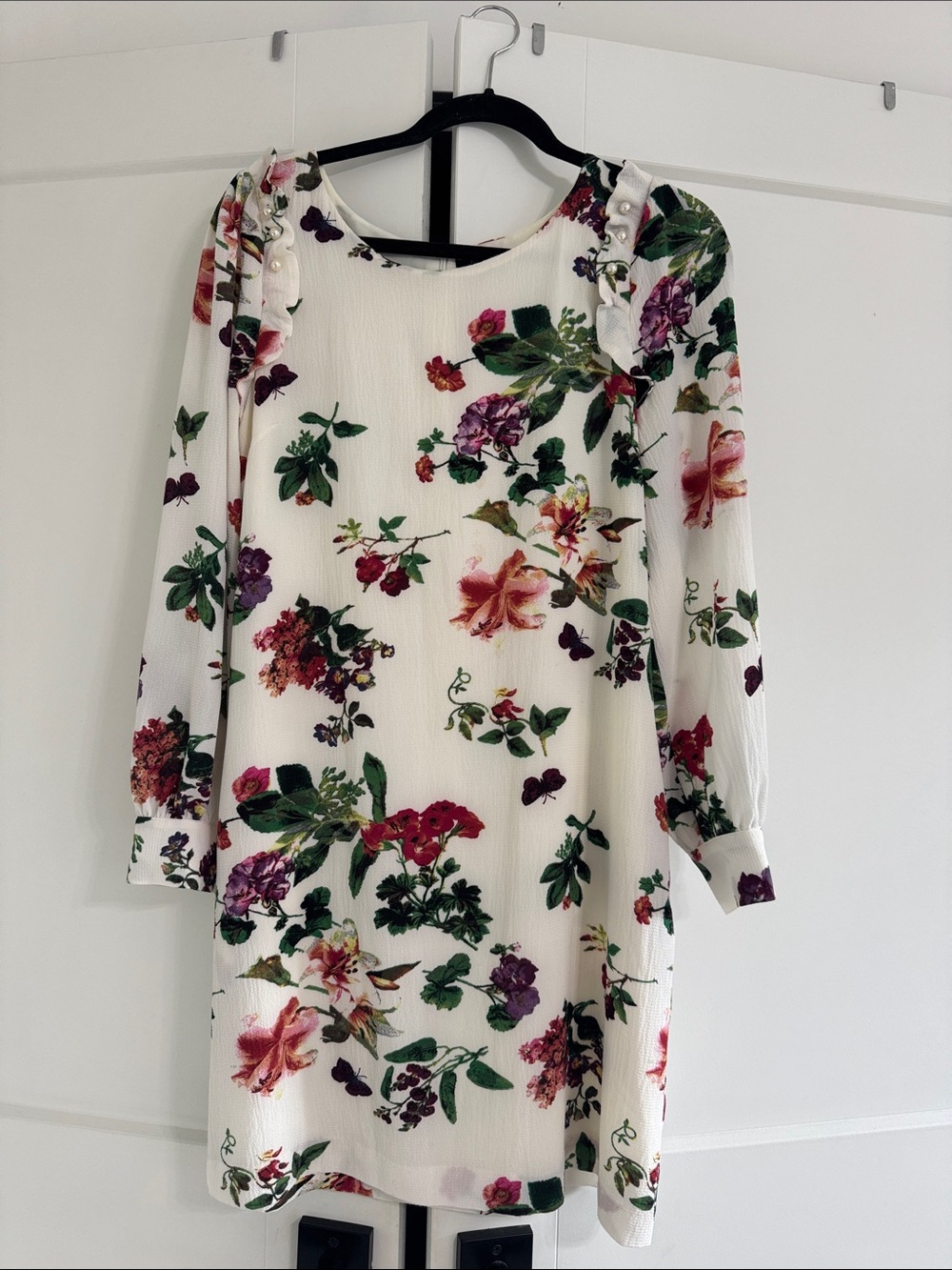 RW & Co. Floral Long-Sleeve Shift Dress - size M